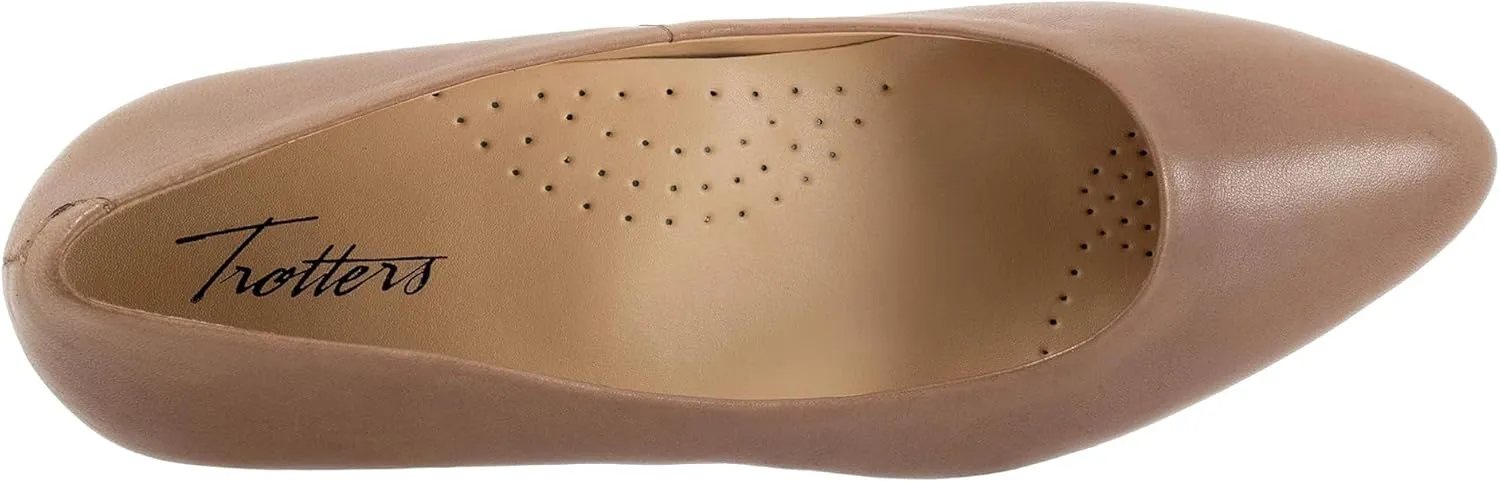 Trotters Women's Hanny Ballet Flat